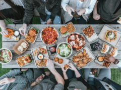 An outdoor Thanksgiving (Photo by Spencer Davis on Unsplash)